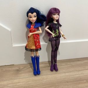Disney Descendants - Evie and Mal Dolls
